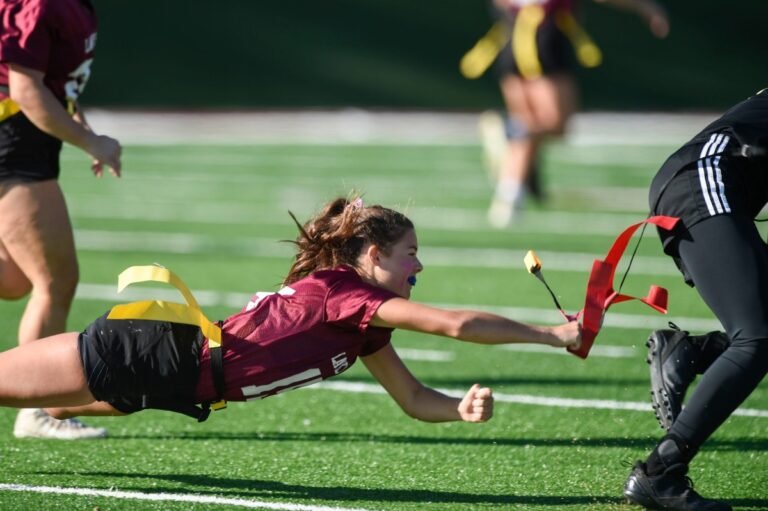 girls-flag-football